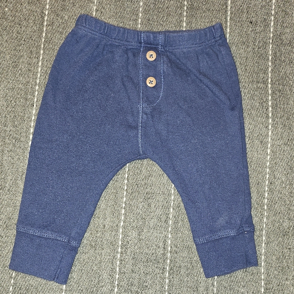 Carter's pants